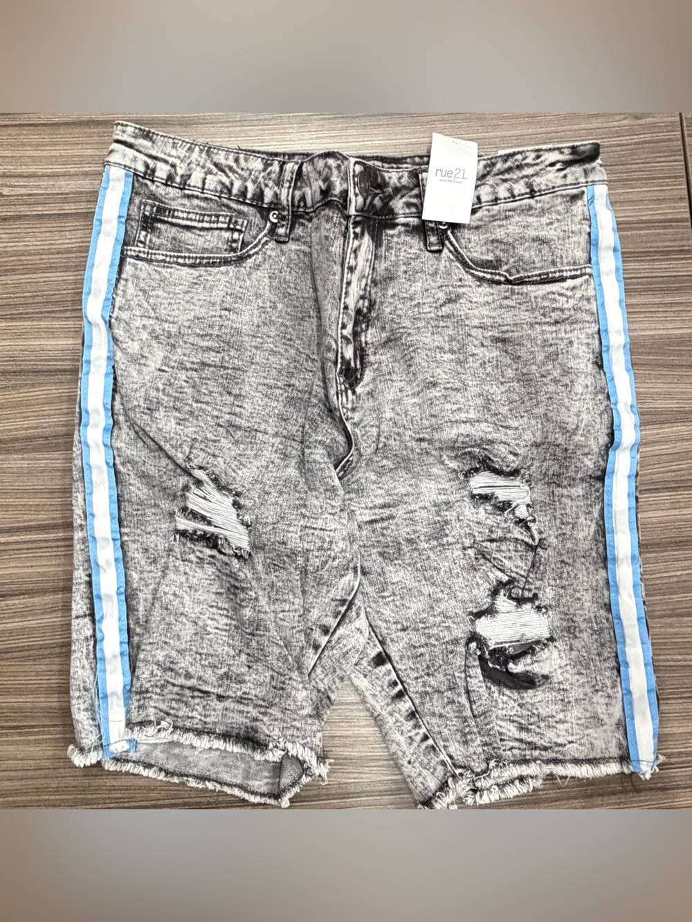 Rue21 Gray Acid-Wash Jean Shorts with Light Blue Side Stripes
